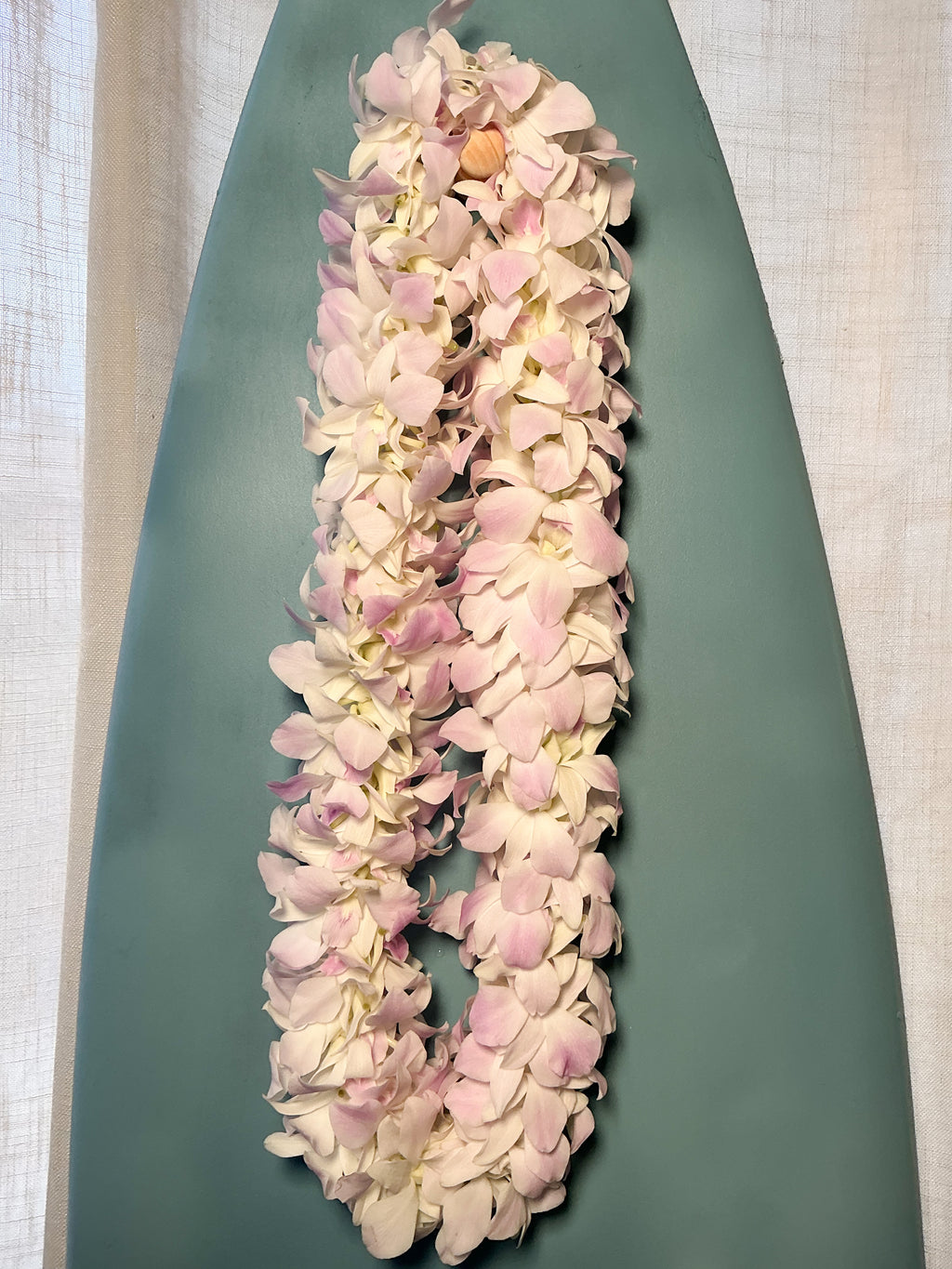 Light purple double orchid lei