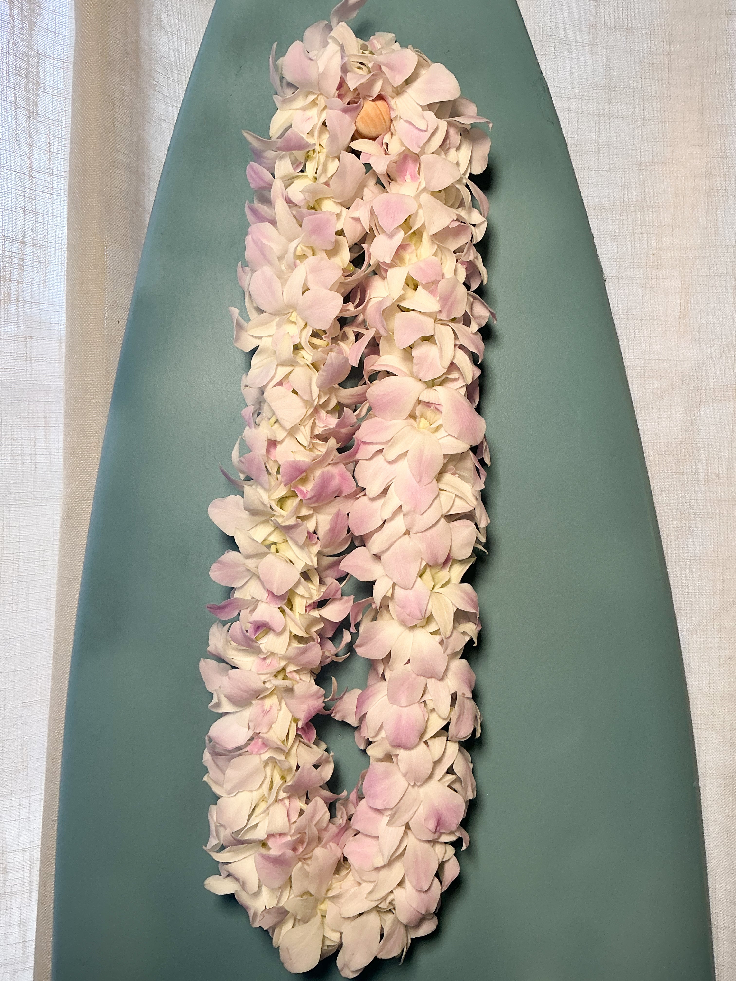 Light purple double orchid lei