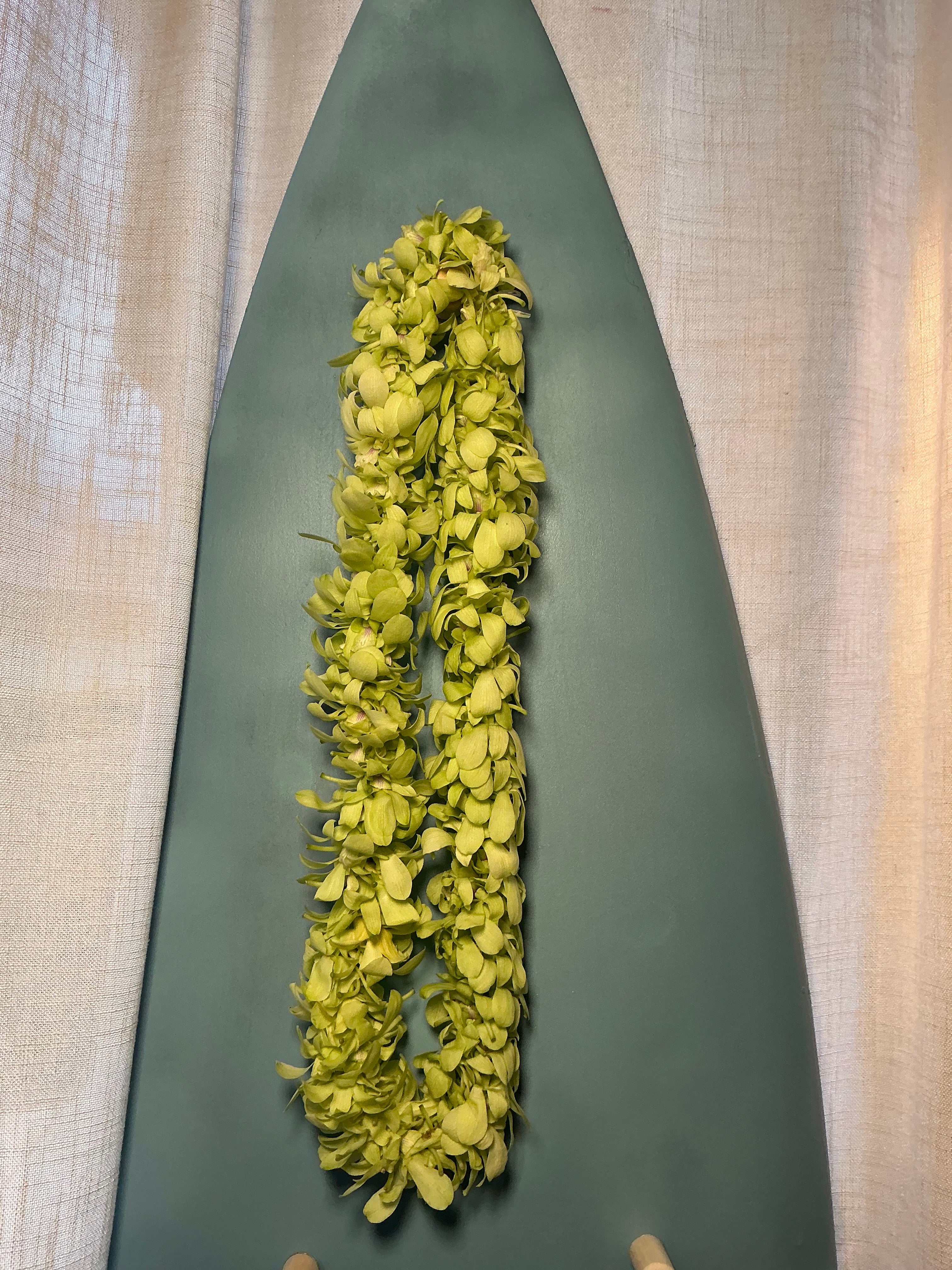 Green double orchid Lei