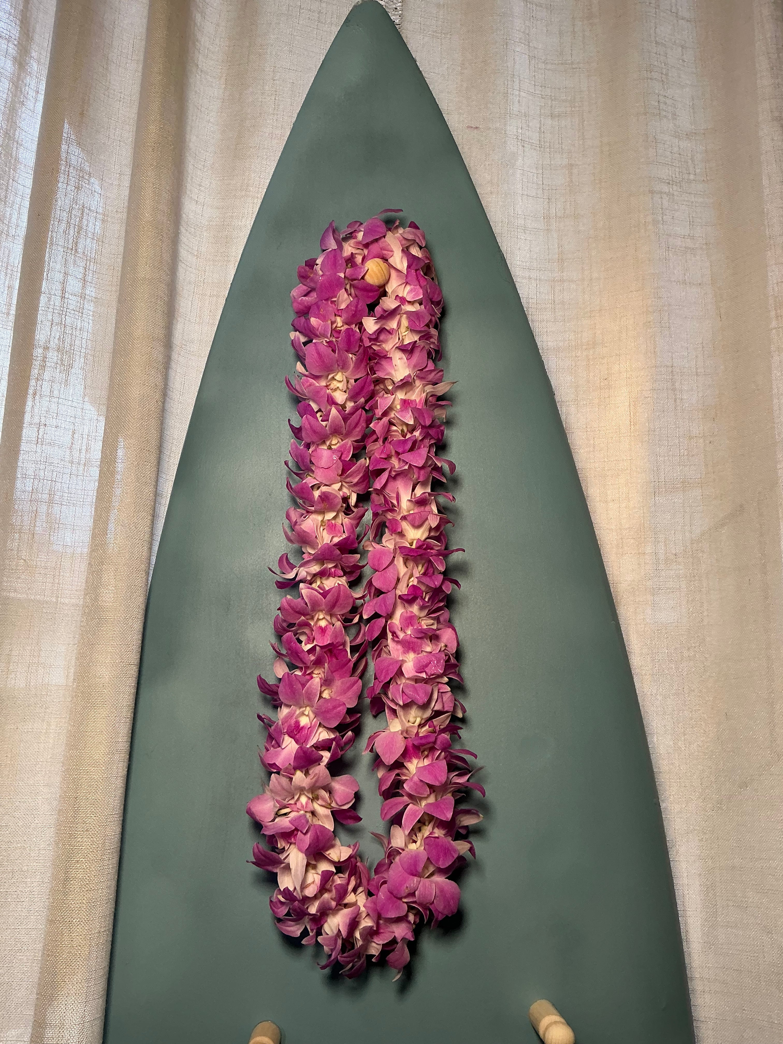 Light Purple double orchid lei